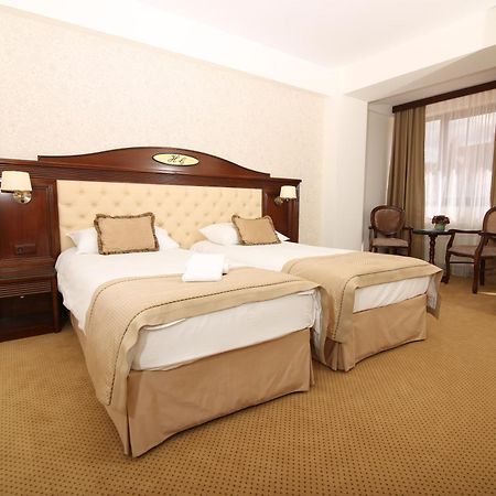 Hotel Carmen Predeal Luaran gambar